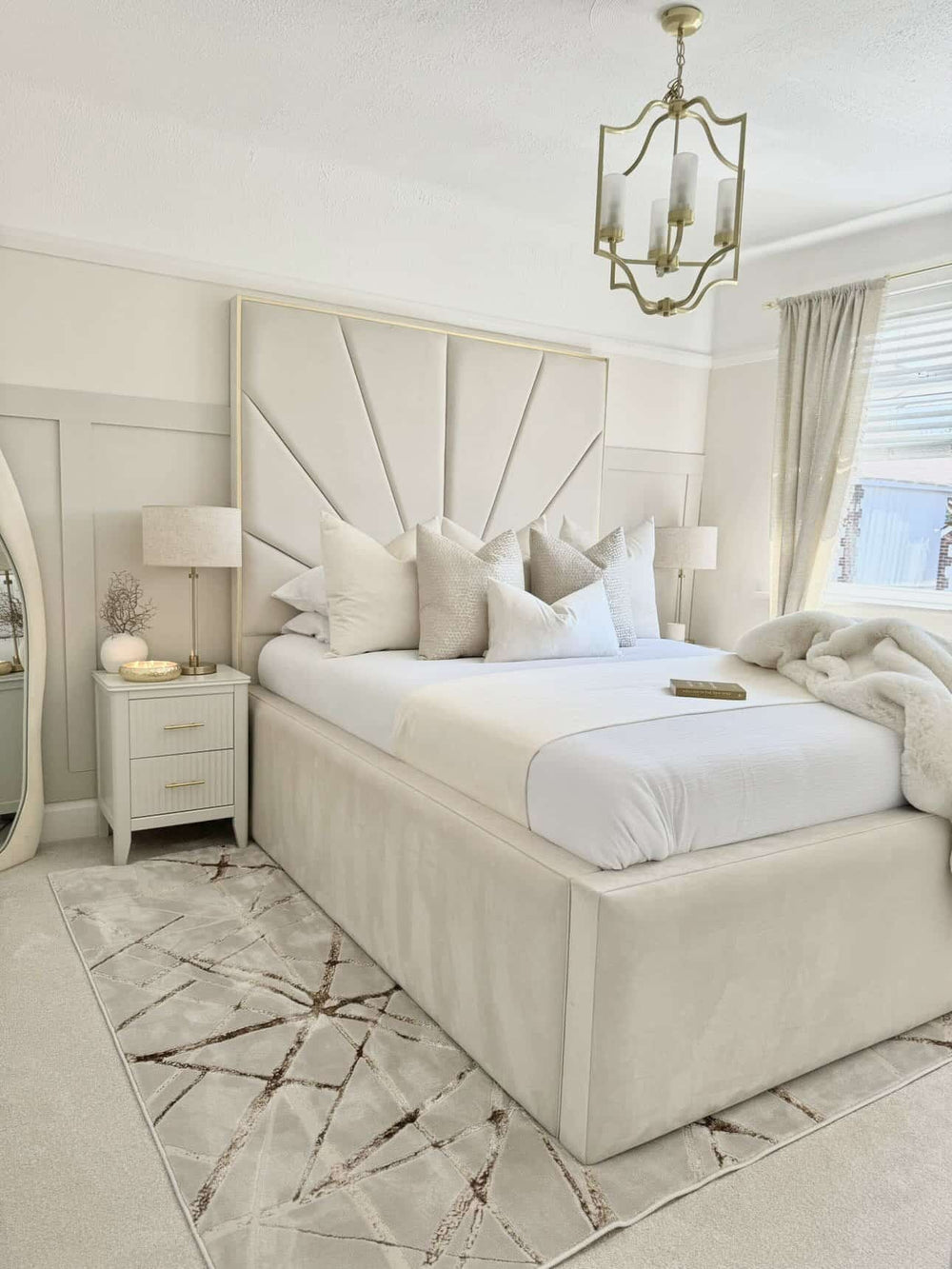 The Astoria Sunburst Velvet Bed - Macbabeds