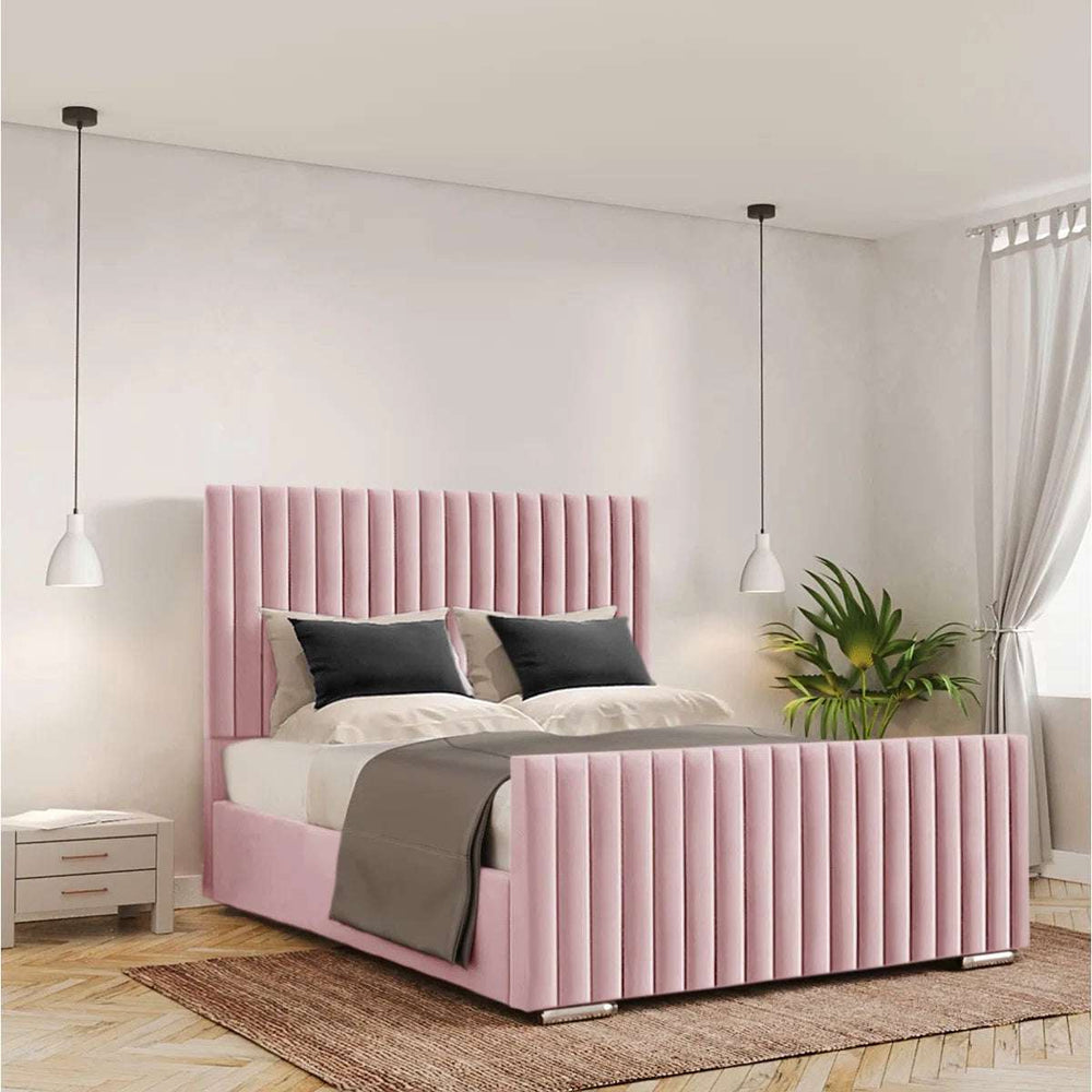 Aum Upholstered Bed