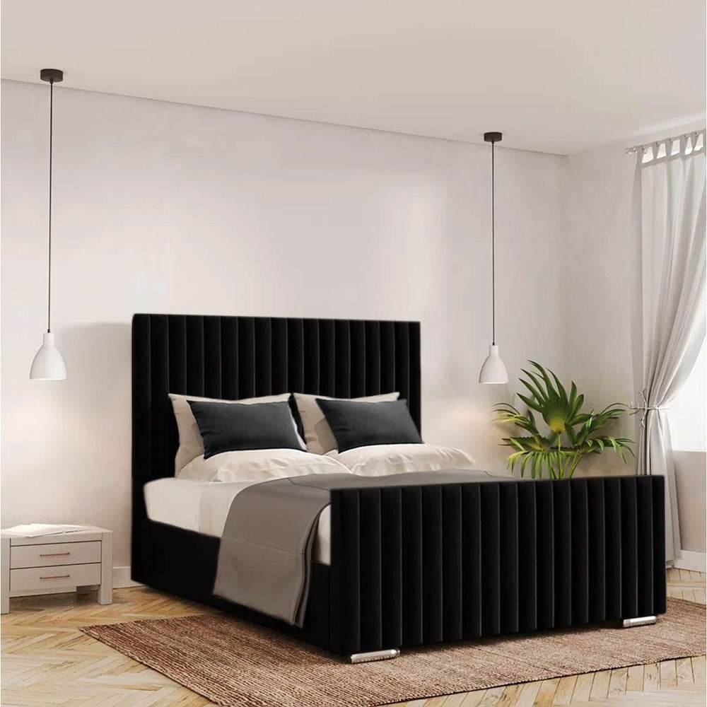 Aum Upholstered Bed