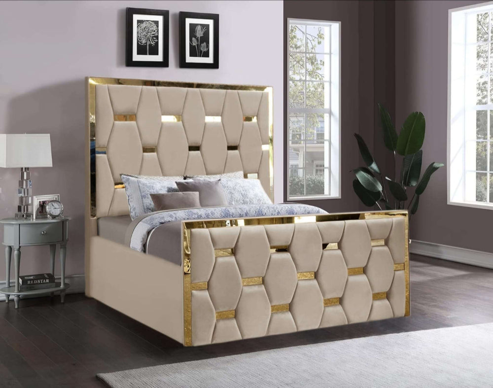 3D Hexagon Panels with Gold Strip Bed Designs - Macbabeds